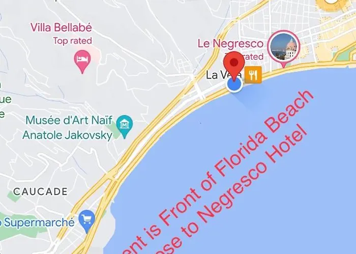 Beachfront And Sea View Entire 2 Crossing With Parking 4 Beds Two Double Bed And 2 Single Bed With 2 Sea View Balconies In Promenade Des Anglais Street 2 Bathroom 3 Wc With 40 Meters From The Beach With Perfect Air Conditioner Cooler *