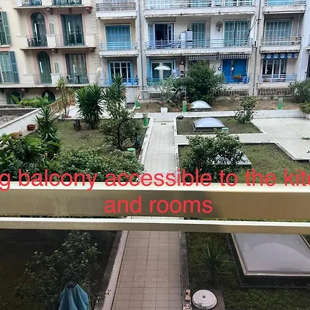 Beachfront Promenade Apartment: Sea Views And Easy Beach Access * Nice